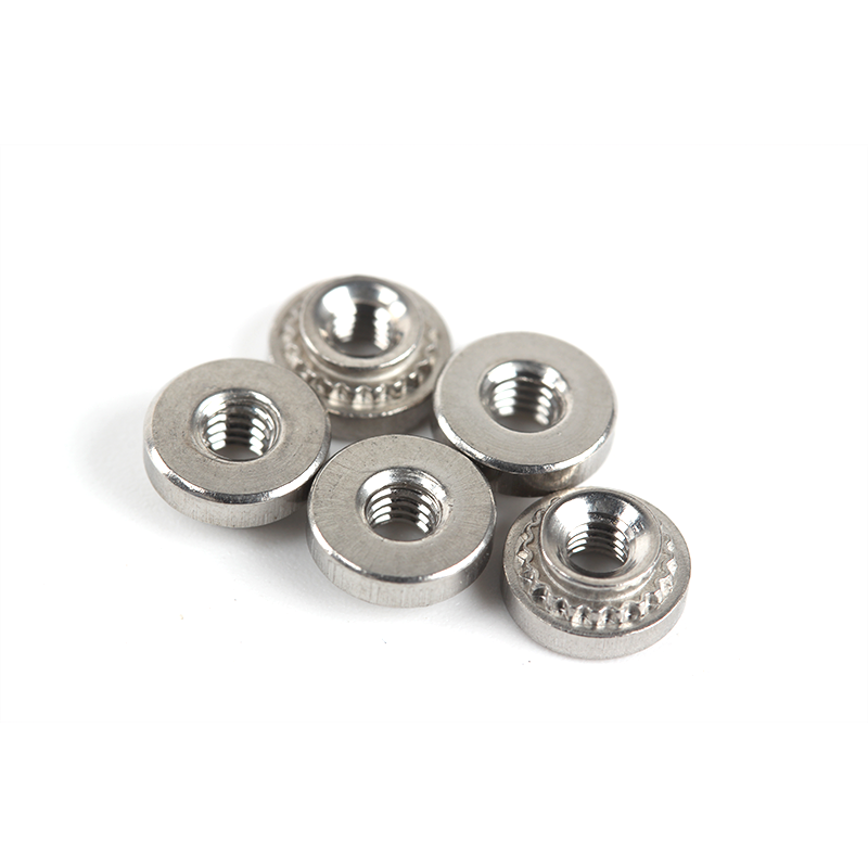 壓鉚螺母與鈑金件鎖固結構的科學解析